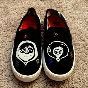 Disney Coco slip ons size 13 kids